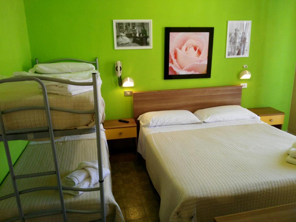 Hotel Simon Rimini Luaran gambar