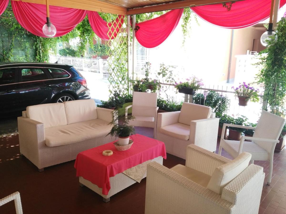 Hotel Simon Rimini Luaran gambar